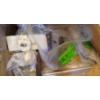 Image 3 : JOB LOT - METAL BRACKETS & GASKETS