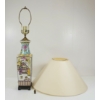 Image 2 : PORCELAIN ASIAN MOTIF LAMP