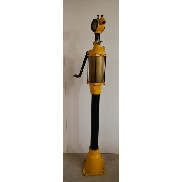 MARVEL CURBSIDE FUEL PUMP