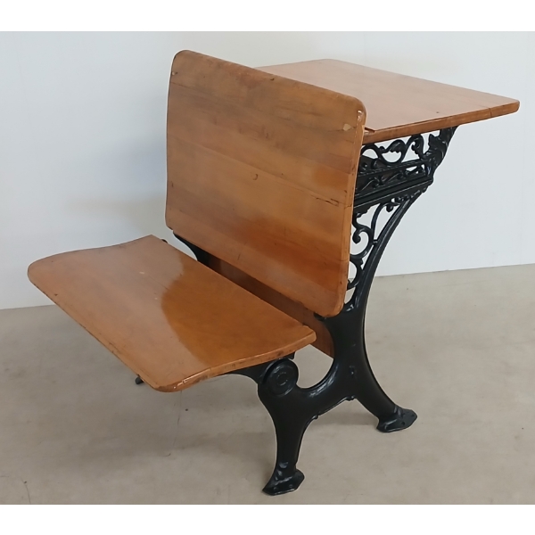 ANTIQUE SCHOOLHOUSE DESK W/ FOLDING BENCH SEAT