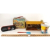 Image 3 : LOT OF 5 - COWBOY COLLECTIBLES - INCL ROY ROGERS TIN SHACK, GUNSMOKE LUNCH BOX, ETC.
