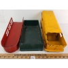 Image 3 : LOT OF 3 - ERTL & STRUCTO PRESSED STEEL LIVESTOCK TRAILERS