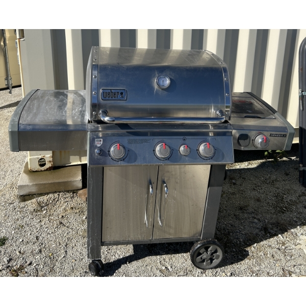 WEBER GENESIS ll PROPANE BBQ