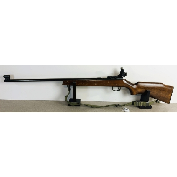ANSCHUTZ MODEL 1402A IN .22 LR 