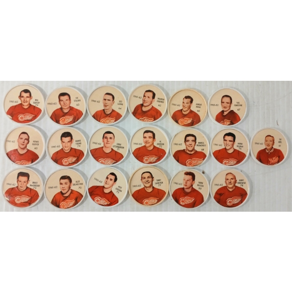 LOT OF 19 - 1961-1962 DETROIT RED WINGS SHIRRIFF HOCKEY COINS