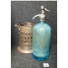 Image 5 : LOT OF 2 - HOME BEVERAGE DISTRIBUTOR - AZURE ACID-ETCHED - SELTZER BOTTLE & BRASS HOLDER