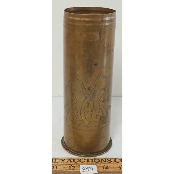 1917 GERMAN ARTILLERY SHELL - TRENCH ART VASE