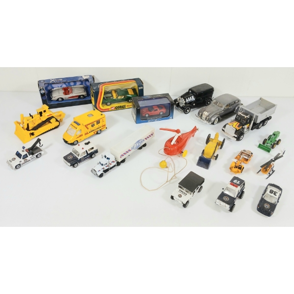 JOB LOT - MISC DIECAST & PLASTIC VEHICLES - CORGI W/ BOX, SIKU & MAJORETTE