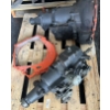 Image 3 : SKID LOT - 1957 - 60 TRANSMISSIONS, PARTS