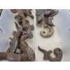Image 8 : QTY OF MISC GUN PARTS