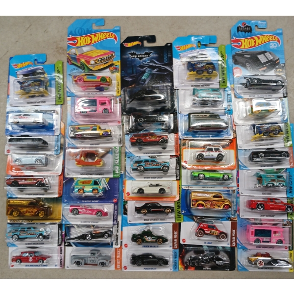LOT OF 40 - HOTWHEELS / MATCHBOX - '64 NOVA WAGON GASSER, ALFA ROMEO GIULIA T1 SUPER, ETC 