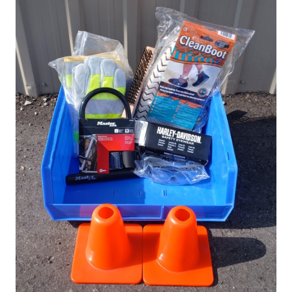 JOB LOT - GLOVES BIKE LOCK, PYLONS