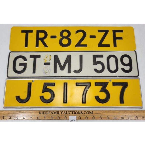 LOT OF 3 - MISC LICENCE PLATES