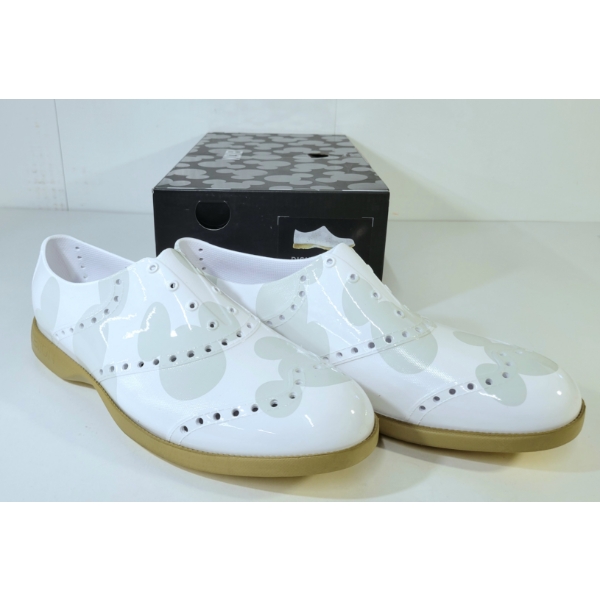 PAIR OF BIION SHOES - WHITE & GOLD DISNEY