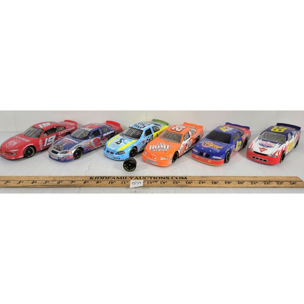 LOT OF 5 - ACTION DIECAST MODELS - INCL TONY STEWART #20 HOME DEPOT, RON HORNADY #2 ACDELCO, ETC