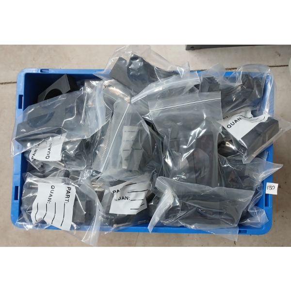 QTY OF PIPE CLIPS
