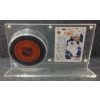 Image 2 : 1992 UDC NHL TORONTO MAPLE LEAFS DOUG GILMOUR HOCKEY CARD & PUCK - AUTOGRAPHED