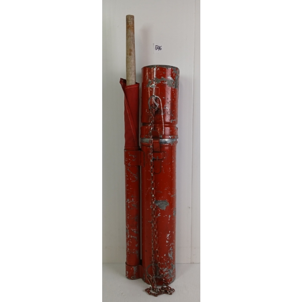 CPR RAILROAD ENGINEER'S FLAG & FLARE CASE - INCL FLAG
