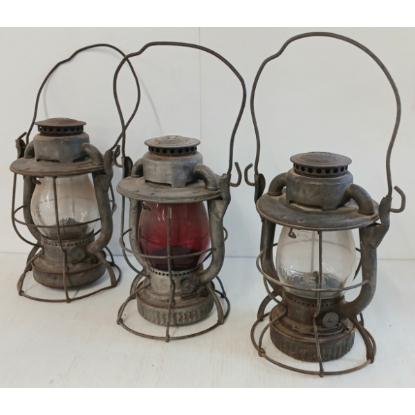 LOT OF 3 - DIETZ VESTA N.Y.C.S. LANTERNS