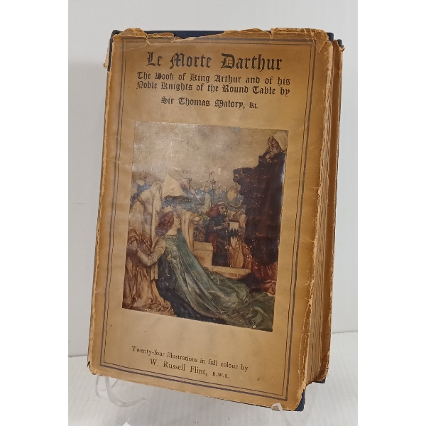 "LE MORTE DARTHUR" BY SIR THOMAS MALORY - HARDCOVER