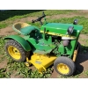 Image 2 : 1967 JOHN DEERE 112 LAWN TRACTOR