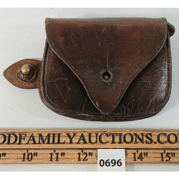 BRITISH / CDN LEATHER AMMO POUCH