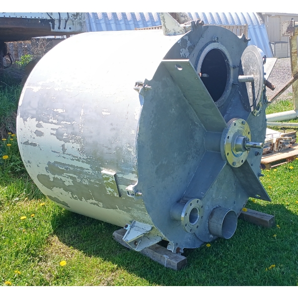 MIXING TANK W/ STAND - 5X5 FOOT - STAINLESS STEEL