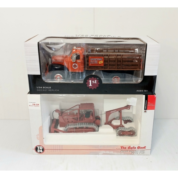 LOT OF 2 - 1ST GEAR & SPECCAST DIECAST SUPERTEST STAKE TRUCK & IH TD24 DIESEL CRAWLER