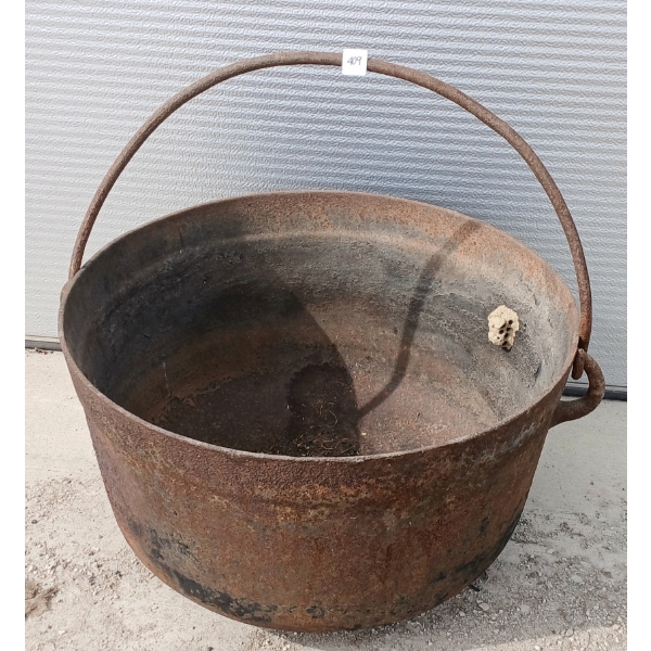 SYRUP KETTLE - CAST.