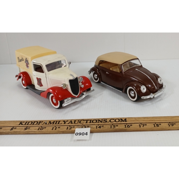 LOT OF 2 - BECK'S & SOLIDO TIN MODELS 