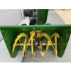 Image 4 : JOHN DEERE SNOWBLOWER - MODEL 828D - 28 INCH CUT