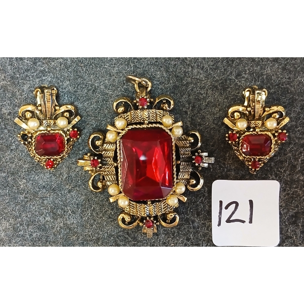 LOT OF 2 - RUBY RHINESTONE & BRASS FILIGREE PENDANT & CLIP-ON EARRINGS