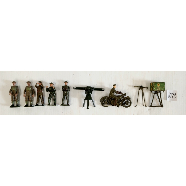 BRITAINS SOLDIERS LEAD FIGURES - NO. 2052 ANTI AIRCRAFT DISPLAY