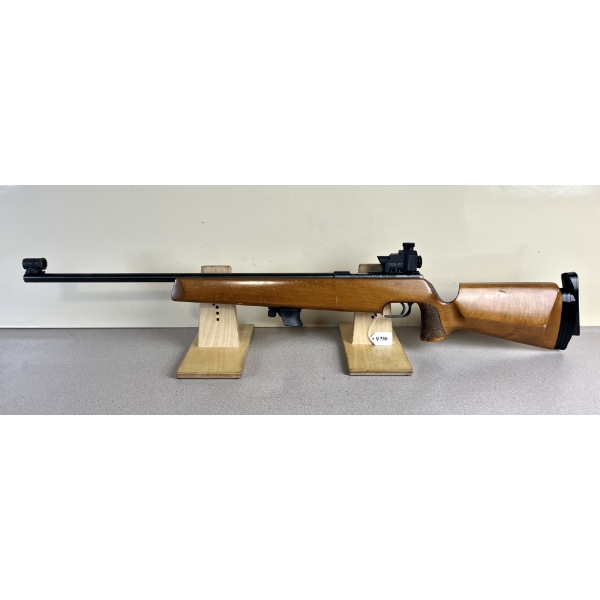 ANSCHUTZ MODEL 190 IN .22 LR 