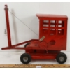 Image 4 : TRI-ANG TIN BOOM CRANE