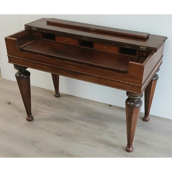 SPINET DESK - SOLID WOOD