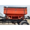 Image 3 : J & M FERTILIZER WAGON W/ AUGER - 7 TON