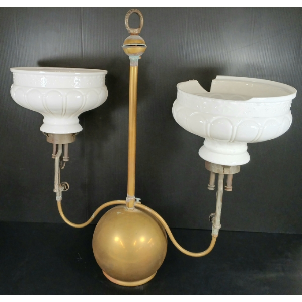 DOUBLE-ARM GAS STUDENTS LAMP - CIRCA 1920-22