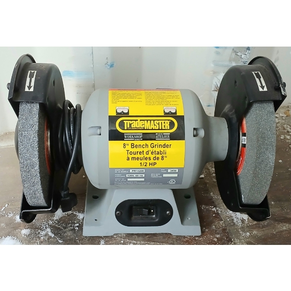 TRADEMASTER 8IN BENCH GRINDER