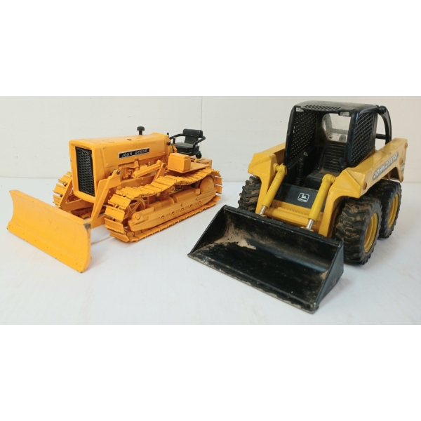 LOT OF 2 - ERTL DIECAST JOHN DEERE 250 & 440 DIESEL BULLDOZER MODELS