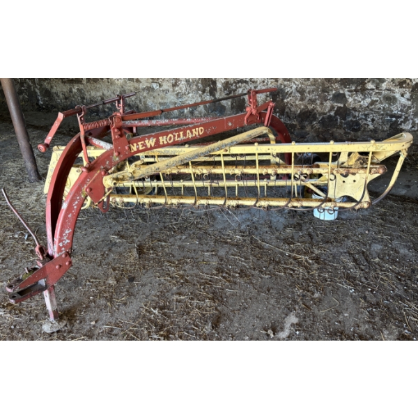 NH 256 HAY 5 BAR RAKE - PARTS