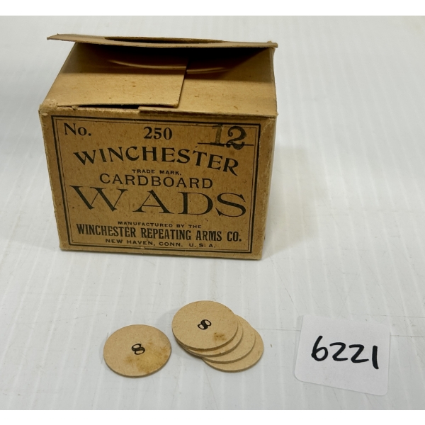 WADS: APPROX 200X WINCHESTER 12 GA NO 8 OVER SHOT WADS