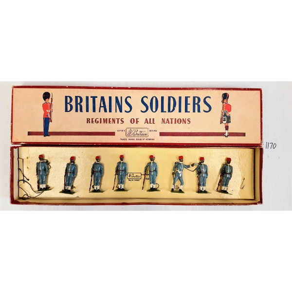 BRITAINS SOLDIERS LEAD FIGURES - NO. 117 EGYPTIAN INFANTRY