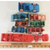 Image 6 : LOT OF 8 - RUBBER VEHICLES & PLASTIC TANKER TRUCK MODEL