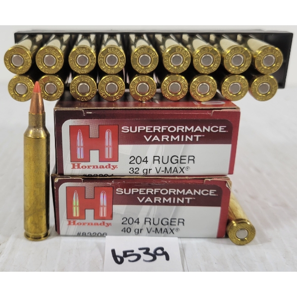 AMMO: 40X HORNADY SUPERFORMANCE VARMINT .204 RUGER - 32GR - V-MAX