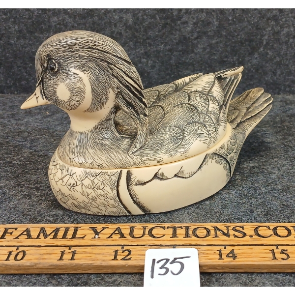 ARTEK FAUX SCRIMSHAW WATERFOWL TRINKET BOX - CIRCA 1989