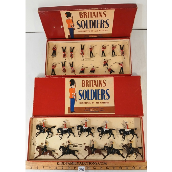 LOT OF 2 - BRITAINS SOLDIERS LEAD FIGURES - NO. 50 LIFE GUARDS/4TH HUSSARS & QUEENS ROYAL REGIMENT