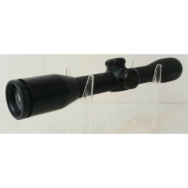 BUSHNELL BANNER DUSK & DAWN 4X32 SCOPE