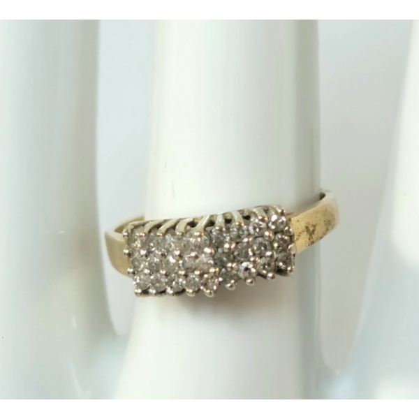 WOMEN'S DIAMOND & 10K GOLD RING 