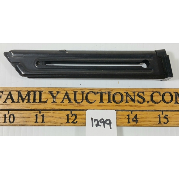 RUGER IN .22 LR MAGAZINE - PAL REQ. 